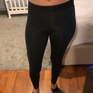 Nike pro women hypercool small workout pants